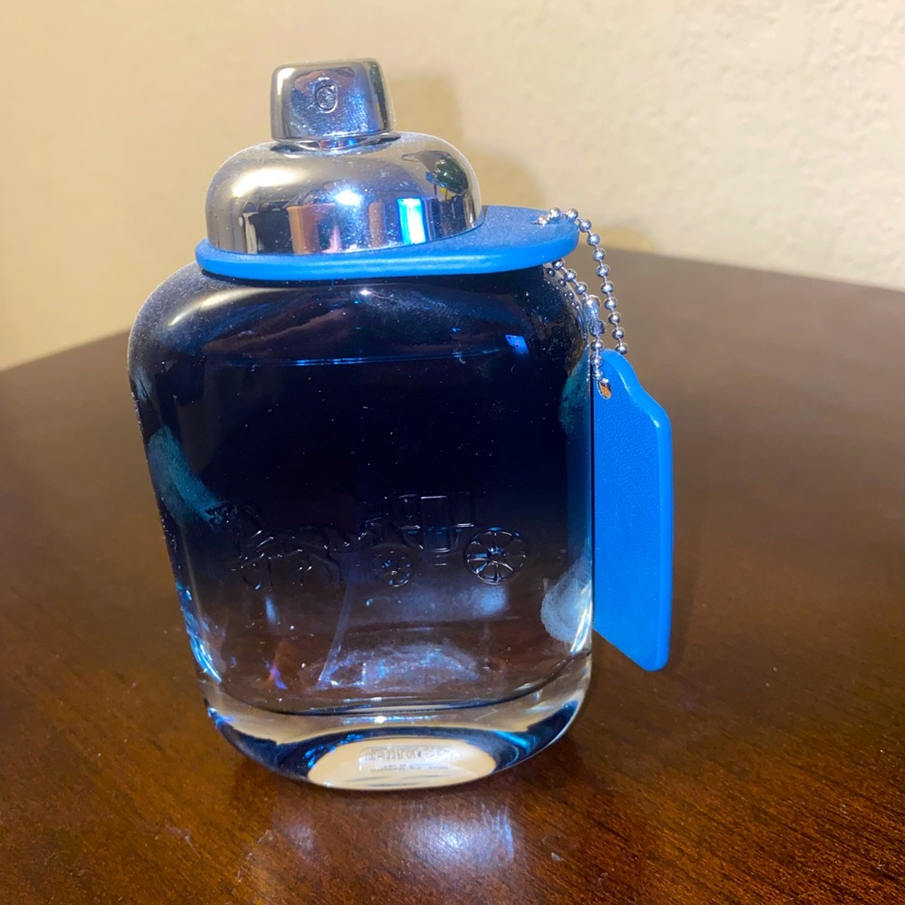 Men coach cologne